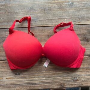 Victoria’s Secret PINK Red Wear Everywhere Super Push Up Bra Size 32C